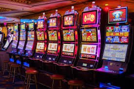Casino ဂိမ်းများကို mobile ဖုန်းနှင့် desktop မှ ကစားနိုင်သော ပလက်ဖောင်း ပြသချက်